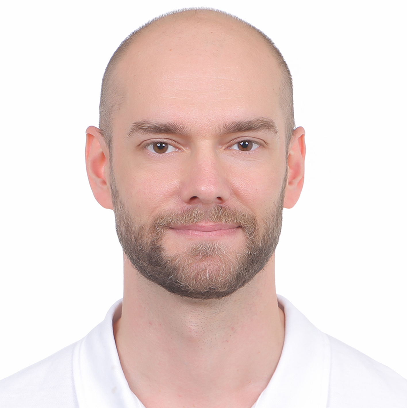 Zahnarzt Vladimir Savic